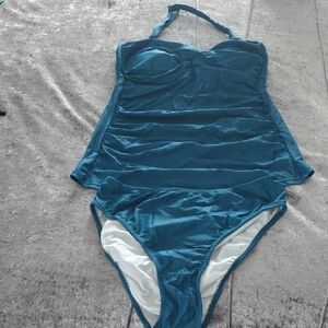 Venus Size 12 Halter Tankini 2 Piece Set
